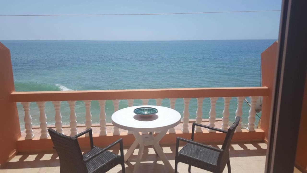 Beautiful Apartment Directly At The Beach Of Taghazout Exteriör bild